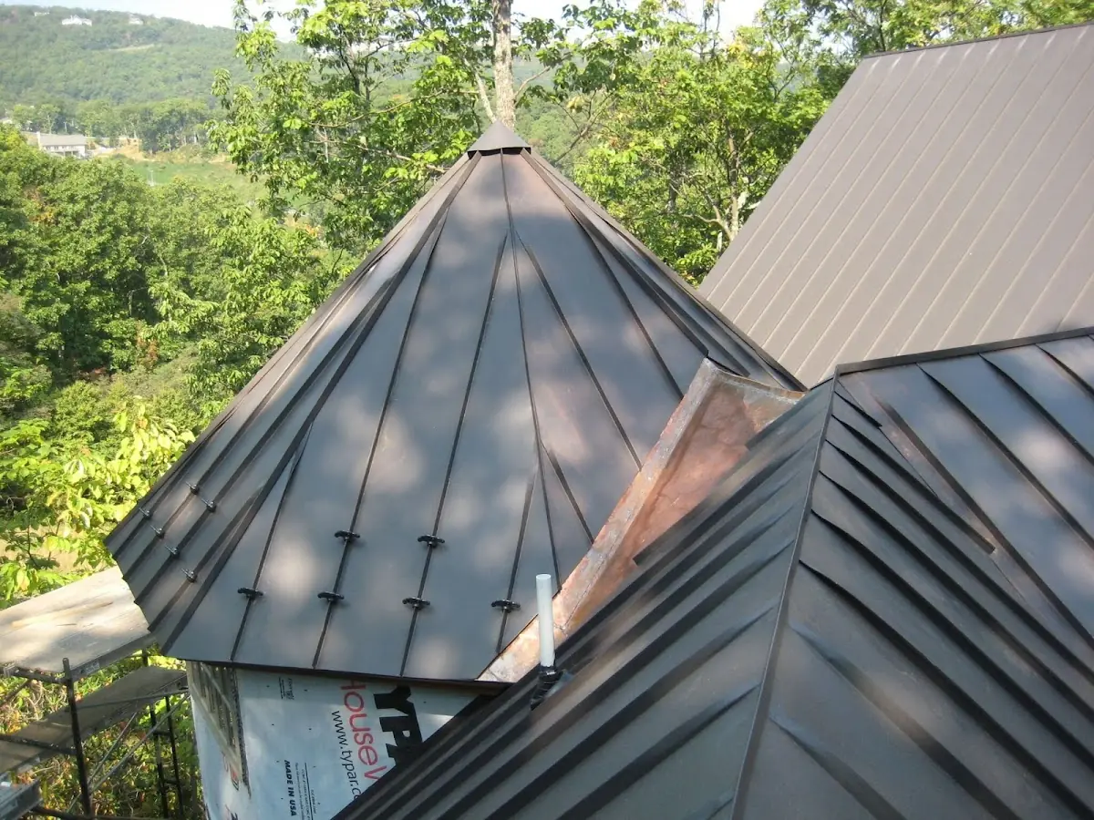 Professional Shingle Replacement & Repair by Craftsman Roofing in Dudley